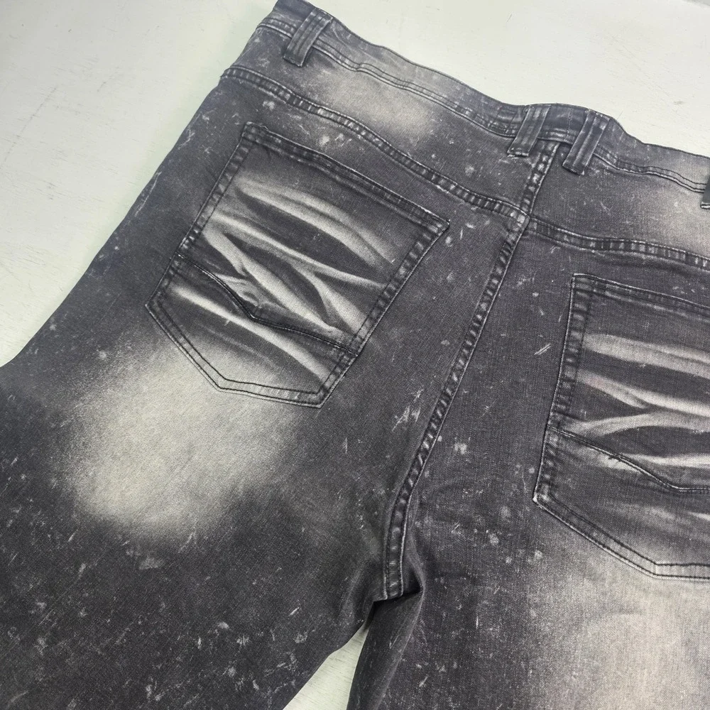 Makobi Biker Shorts Men's Size 44 Black Acid Wash Distressed Moto Streetwear Y2K